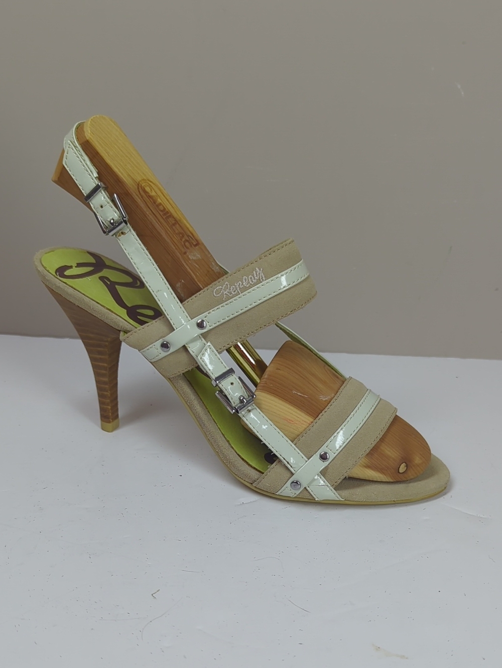 Vintage Replay Beige and Cream Strappy High Heel Sandal 9
